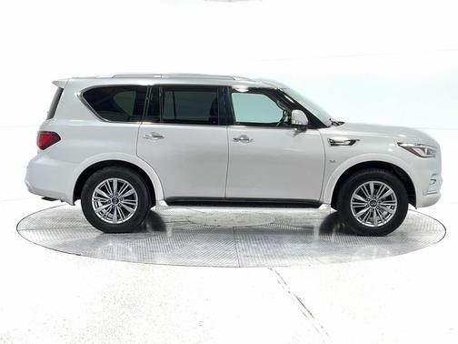 2020 INFINITI QX80 Luxe