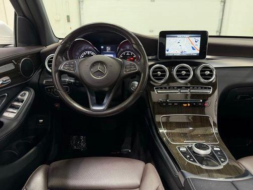 2017 Mercedes-Benz GLC 300 Base 4MATIC