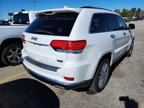 2018 Jeep Grand Cherokee Summit