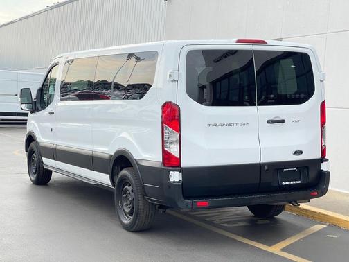 2022 Ford Transit-350 XLT