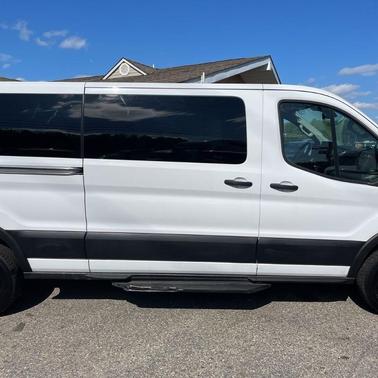2022 Ford Transit-350 XLT