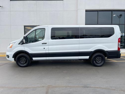 2022 Ford Transit-350 XLT
