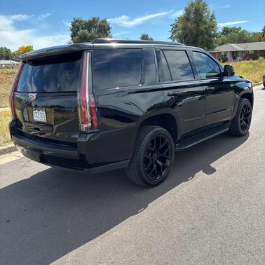2016 Cadillac Escalade Luxury