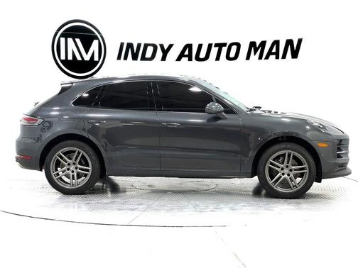 2021 Porsche Macan Base
