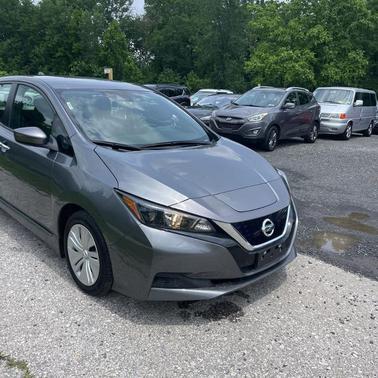 2022 Nissan Leaf S