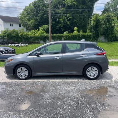 2022 Nissan Leaf S