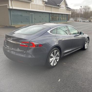 2021 Tesla Model S Long Range