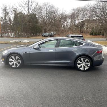 2021 Tesla Model S Long Range