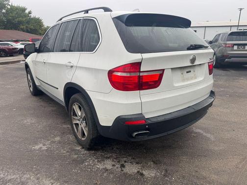 2008 BMW X5 4.8i