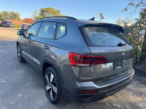 2024 Volkswagen Taos 1.5T S