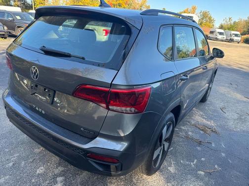 2024 Volkswagen Taos 1.5T S