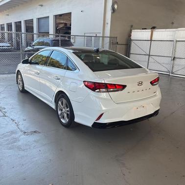 2018 Hyundai SONATA Limited
