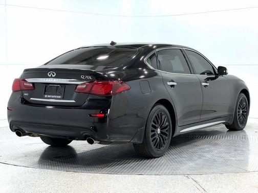 2016 INFINITI Q70L 3.7X