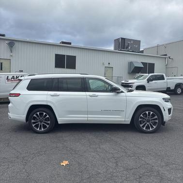 2021 Jeep Grand Cherokee L Overland