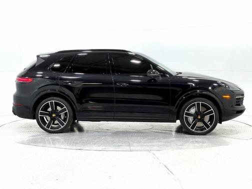 2019 Porsche Cayenne S