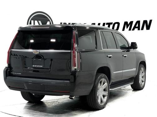 2018 Cadillac Escalade Luxury