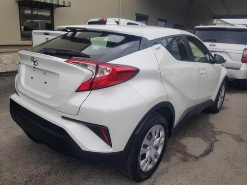 2021 Toyota C-HR LE