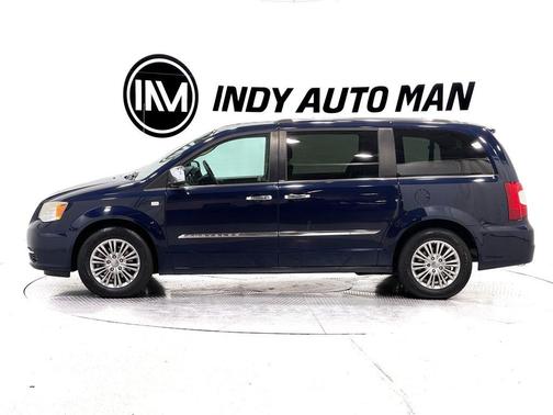 2014 Chrysler Town & Country Touring-L