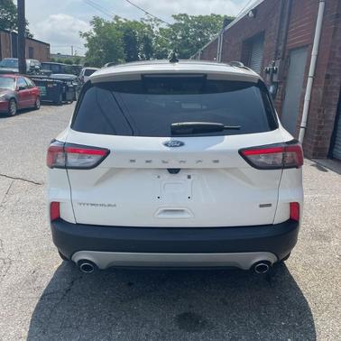 2020 Ford Escape Titanium Hybrid