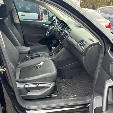2019 Volkswagen Tiguan 2.0T SE