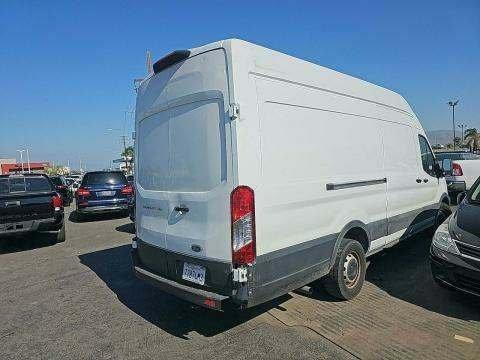2022 Ford Transit-250 Base
