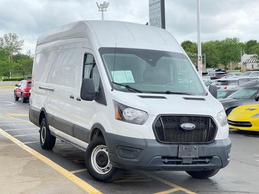 2022 Ford Transit-250 Base