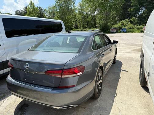 2021 Volkswagen Passat 2.0T SE