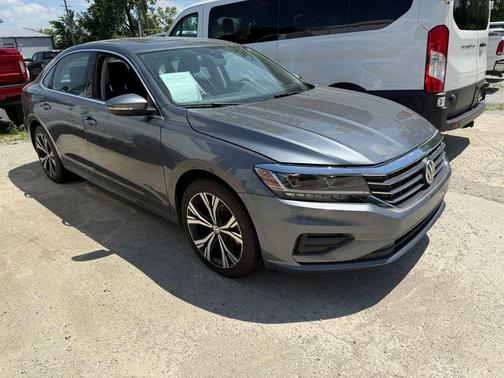 2021 Volkswagen Passat 2.0T SE