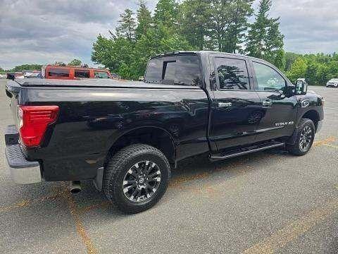 2017 Nissan Titan XD SV