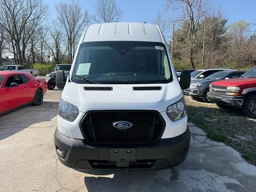 2022 Ford Transit-250 Base