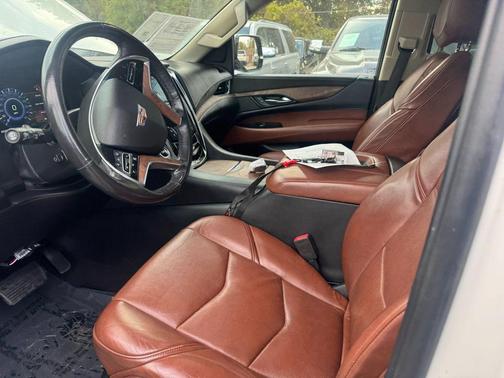 2019 Cadillac Escalade ESV Premium Luxury