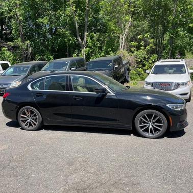 2020 BMW 330 i