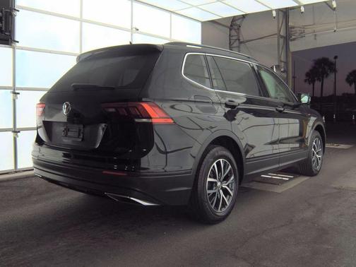 2019 Volkswagen Tiguan 2.0T SE