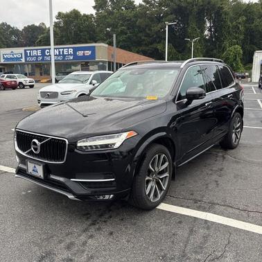 2019 Volvo XC90 T5 Momentum