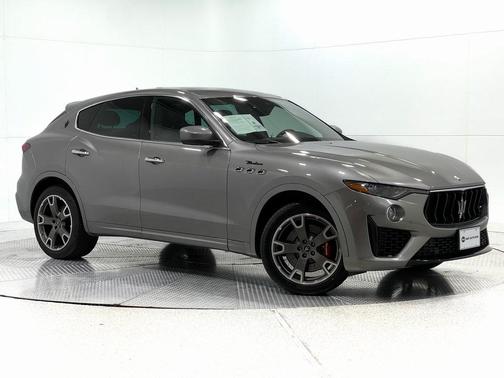 2022 Maserati Levante Modena