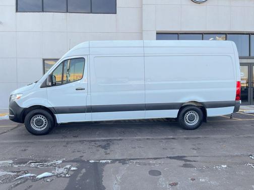 2021 Mercedes-Benz Sprinter 2500 170 WB