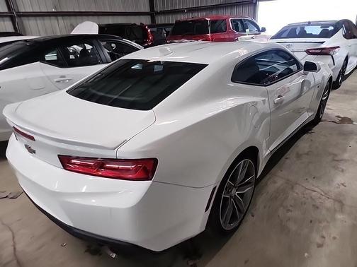 2017 Chevrolet Camaro 1LT