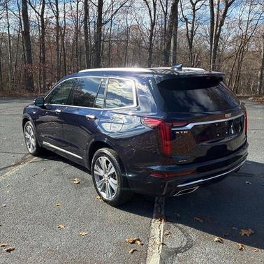 2022 Cadillac XT6 Premium Luxury AWD