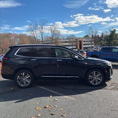 2022 Cadillac XT6 Premium Luxury AWD