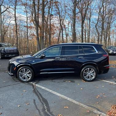 2022 Cadillac XT6 Premium Luxury AWD