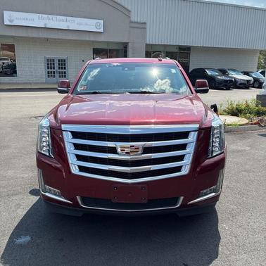 2016 Cadillac Escalade Luxury