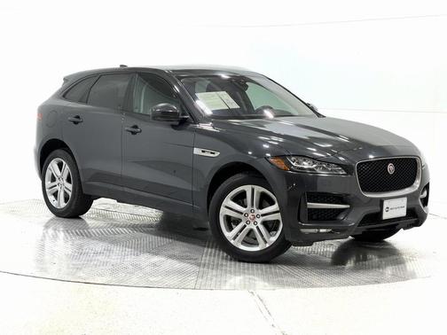 2017 Jaguar F-PACE 35t R-Sport