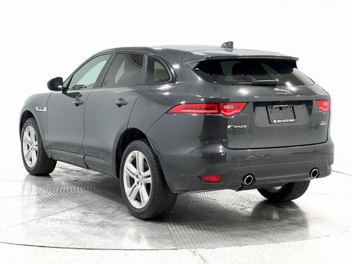 2017 Jaguar F-PACE 35t R-Sport