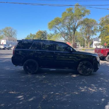 2017 Cadillac Escalade Platinum