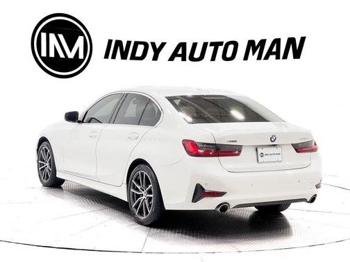 2019 BMW 330 i xDrive