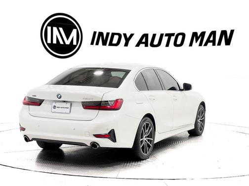 2019 BMW 330 i xDrive