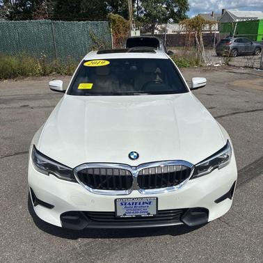 2019 BMW 330 i xDrive