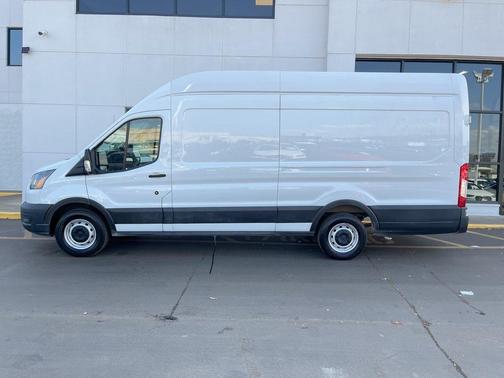 2021 Ford Transit-250 Base