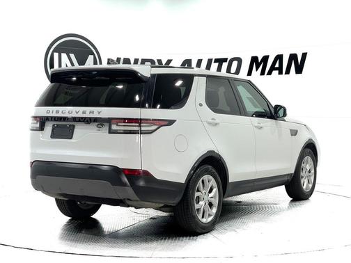 2019 Land Rover Discovery SE