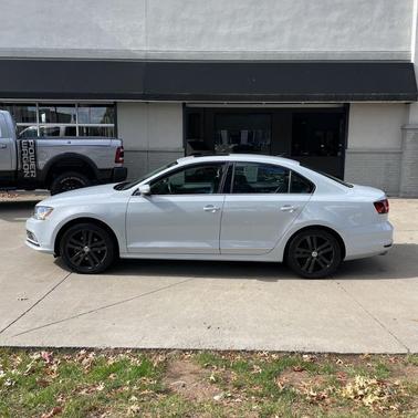 2018 Volkswagen Jetta 1.8T SEL
